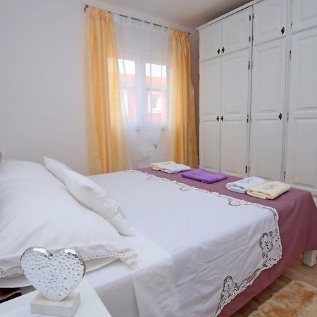 Luciano Appartement Mravince Buitenkant foto